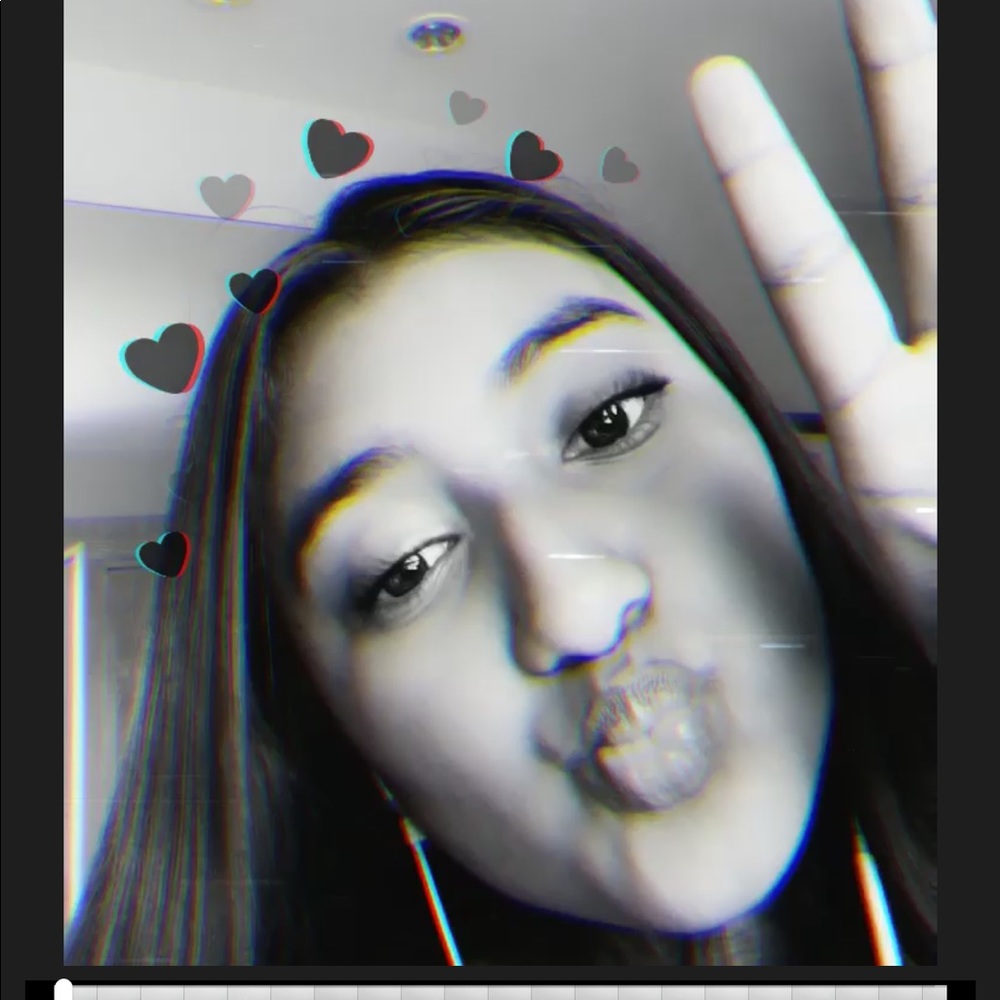 Meet your Posher, Alondra